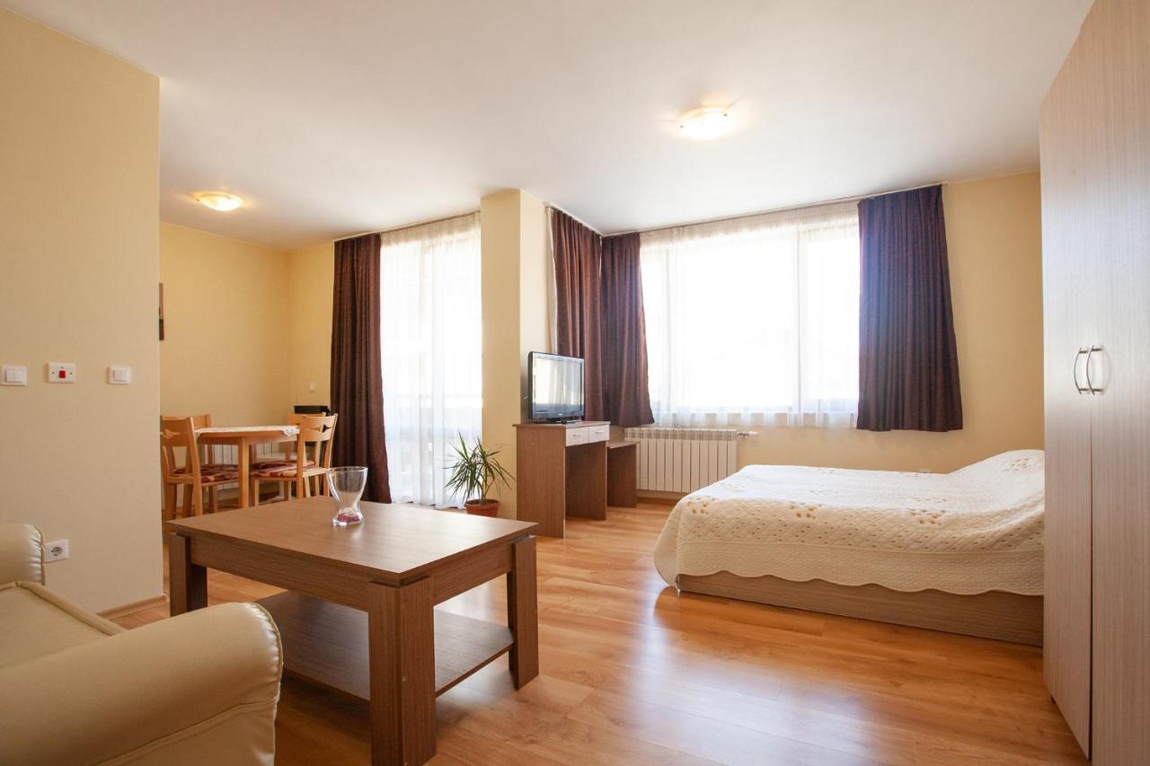 בנסקו Guest House Ela מראה חיצוני תמונה