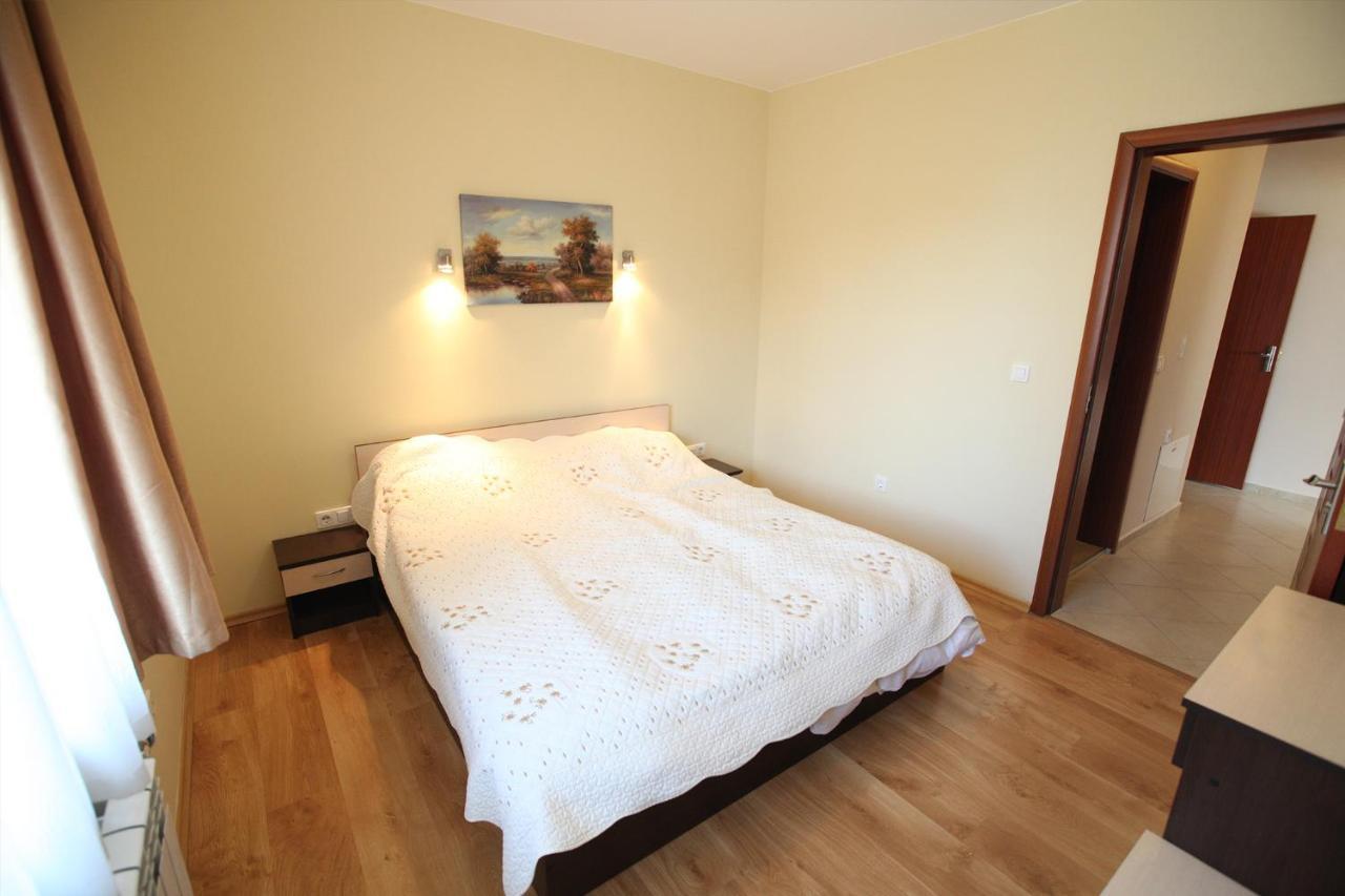 בנסקו Guest House Ela מראה חיצוני תמונה