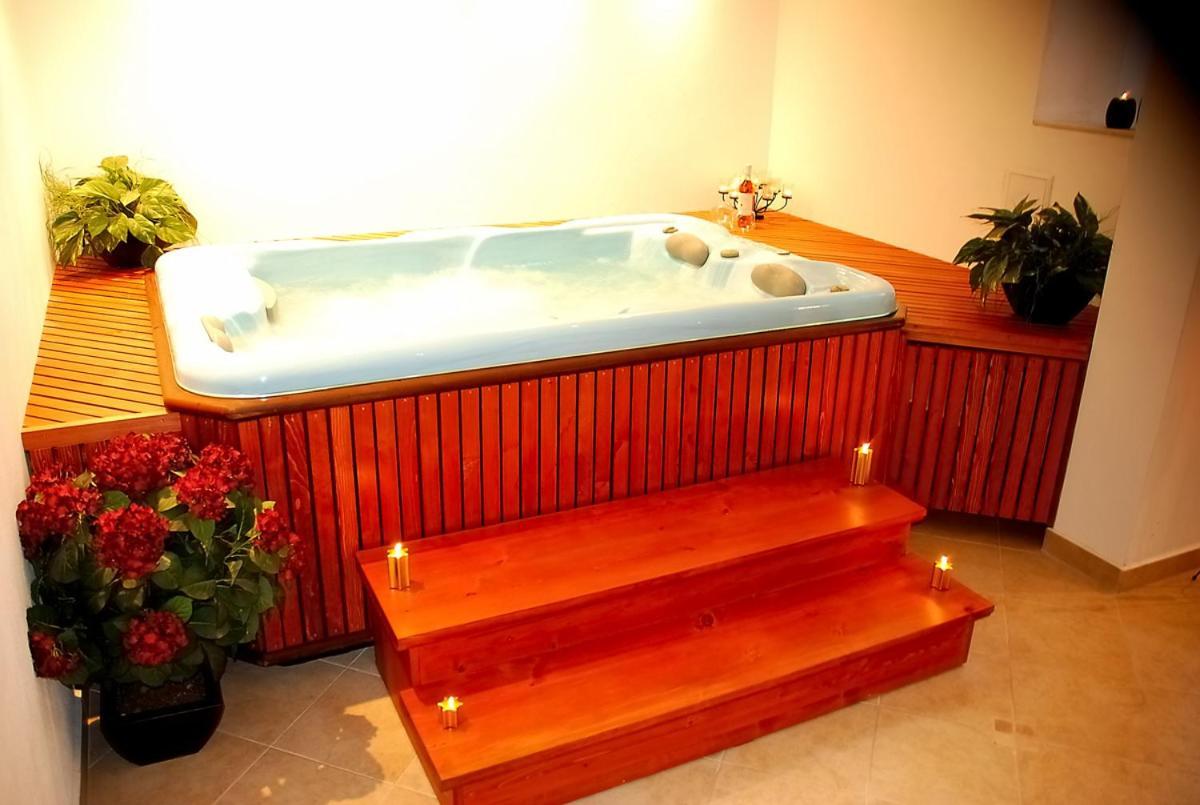 בנסקו Guest House Ela מראה חיצוני תמונה