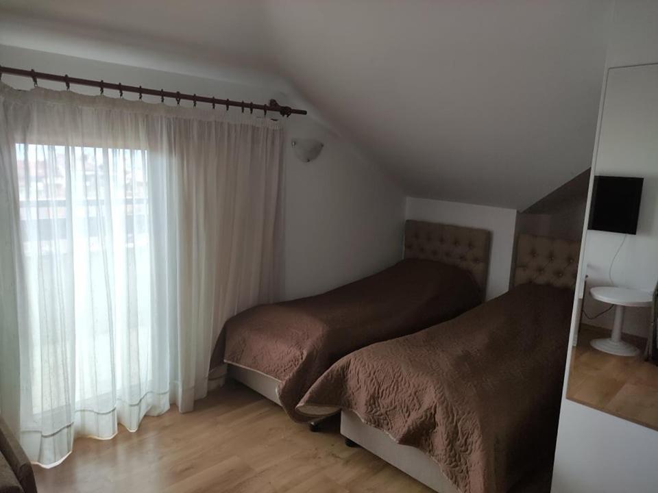 בנסקו Guest House Ela מראה חיצוני תמונה