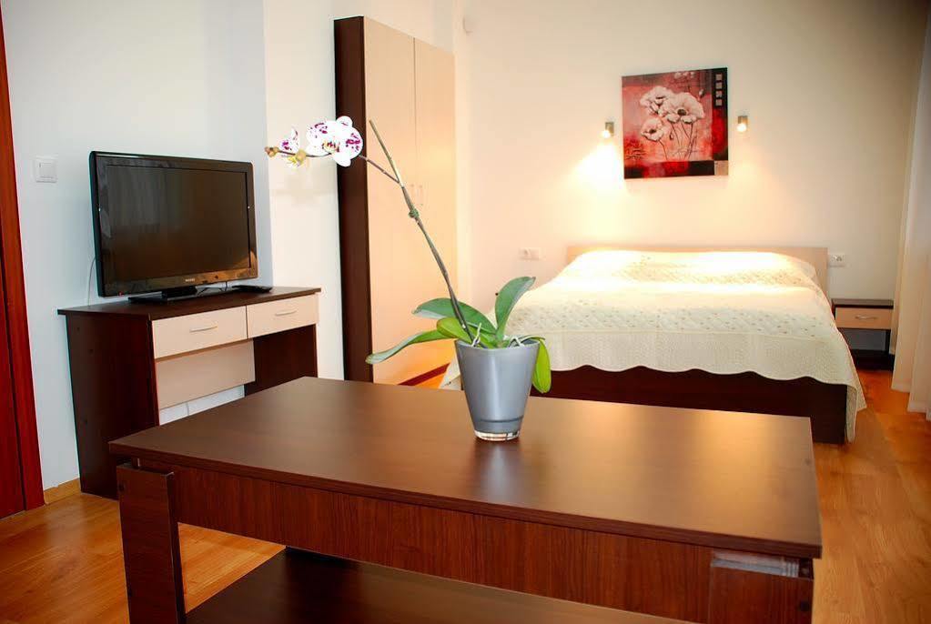 בנסקו Guest House Ela מראה חיצוני תמונה